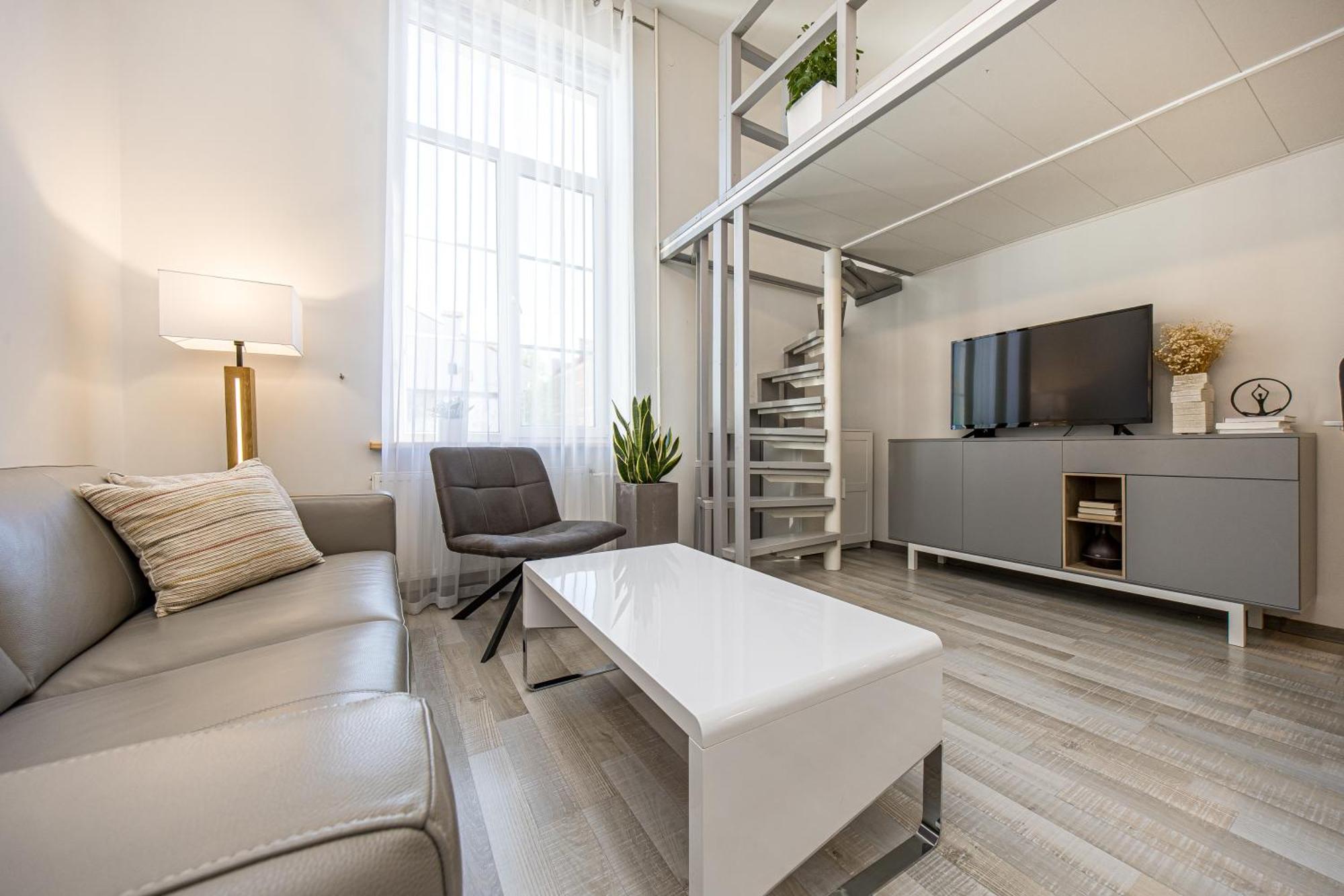 Loft Apartment In Klaipeda Oldtown Екстериор снимка