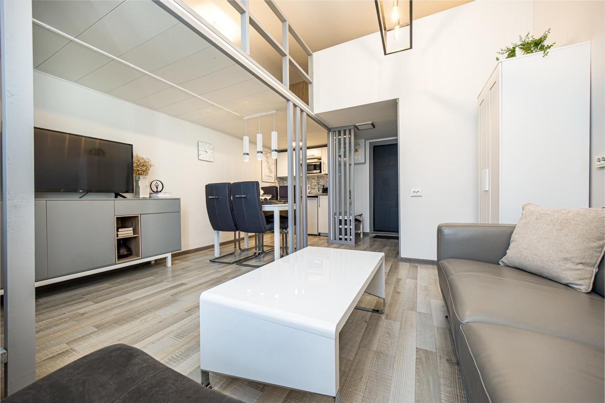 Loft Apartment In Klaipeda Oldtown Екстериор снимка